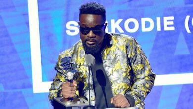 I’m not ready to rap in English – Sarkodie