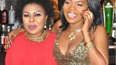 Afia Schwar Mock Mzbel After She Revealed She Has Been Scammed By Ga Traditional Priest, Naa Ye Wei - Video