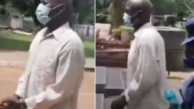 Man Try To Have Sεεx With Lady’s Corpse In Front Of Her Family At Her Funeral - Watch