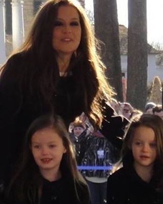 Lisa Marie Presley's Twin Daughters - Finley Aaron Love And Harper Vivienne Ann Lockwood