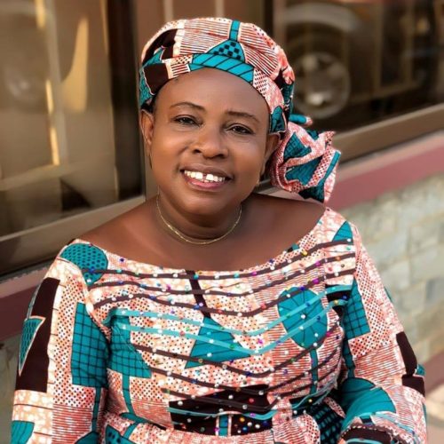 Mama Esther – Adom