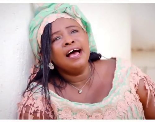 Mama Esther – Megyefo Tease