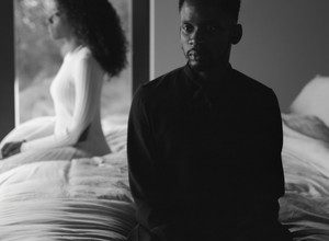 Mr Eazi - Violence 4 Mr Eazi - Violence