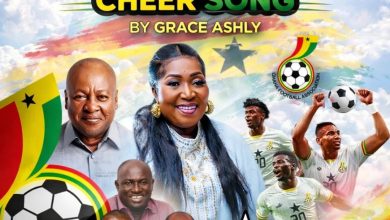 Grace Ashly – Black Stars Cheer Song