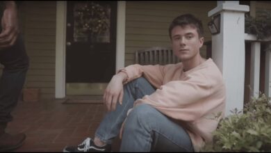 Alec Benjamin - Let Me Down Slowly