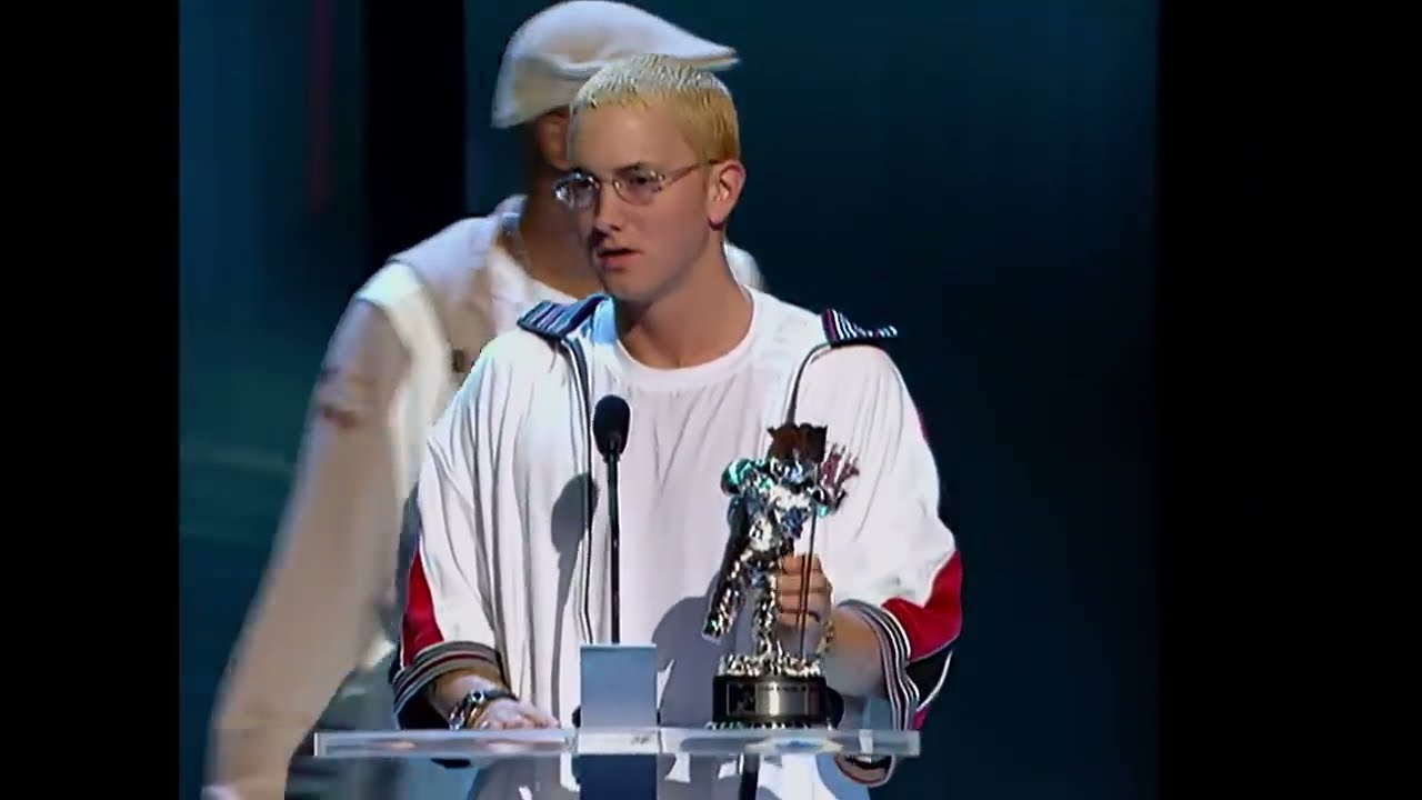 Eminem - Mockingbird 1 Eminem - Mockingbird
