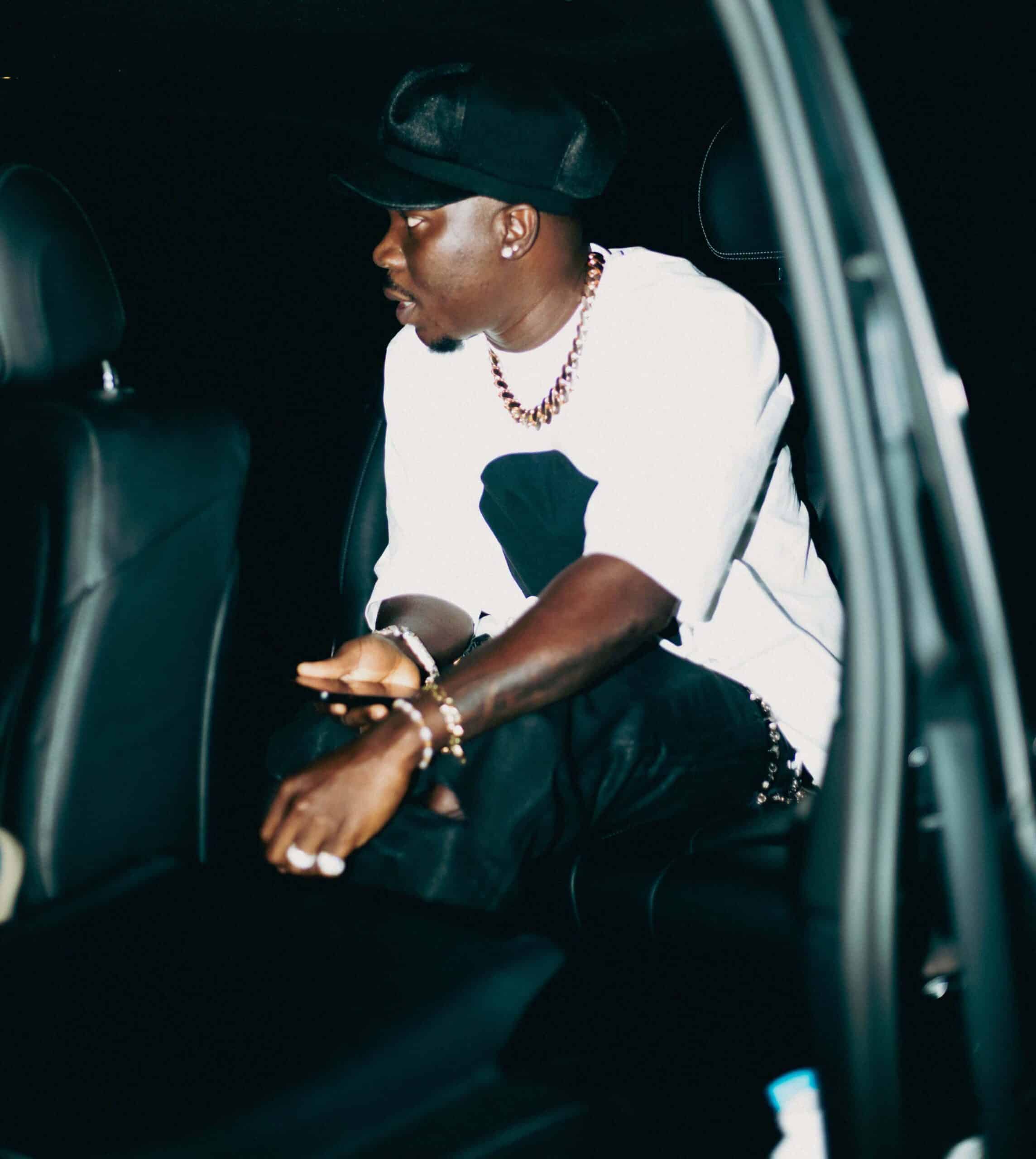 Stonebwoy - I find myself amongst the wolves inna Fxxkn Sheep Clothe!