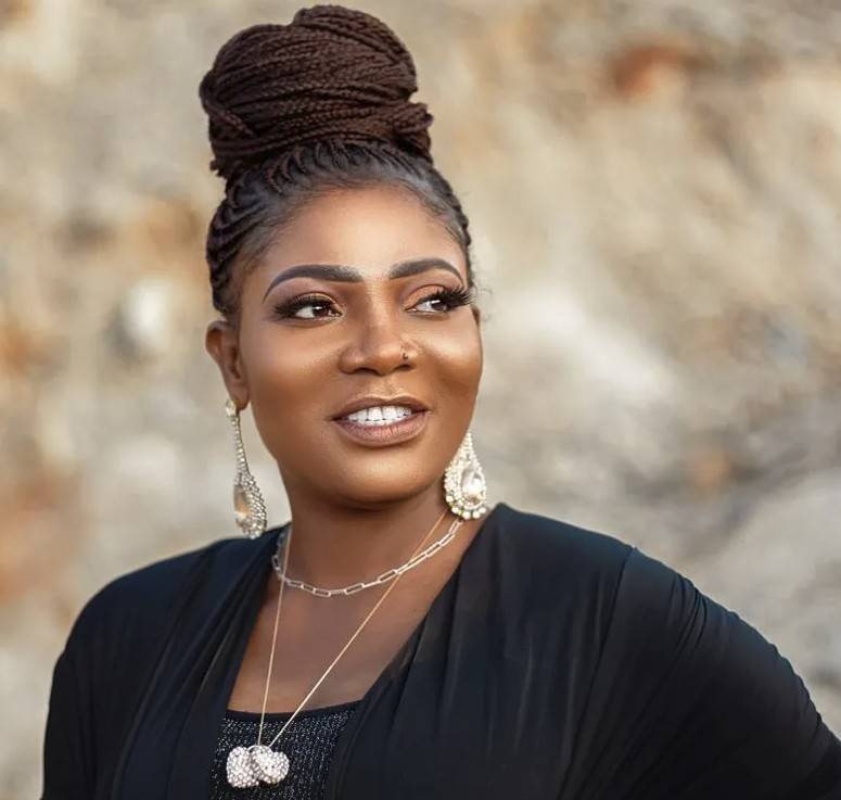 The Untold Drama: Inside Florence Obinim’s Lawyer’s Revelations and Bishop Obinim’s Churchroom Mockery 1 https://www.ghanaclasic.com/wizkid-confirms-december-homecoming-shows-abuja-eagle-square-detty-december-fest-lagos-2026/