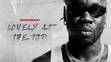 Showbezzy – One Man Thousand Ft Larruso