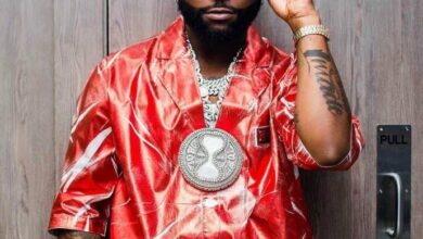 When Afrobeats Meets Politics: Why Davido’s Reaction to President Mahama’s Church Dance Is Breaking the Internet