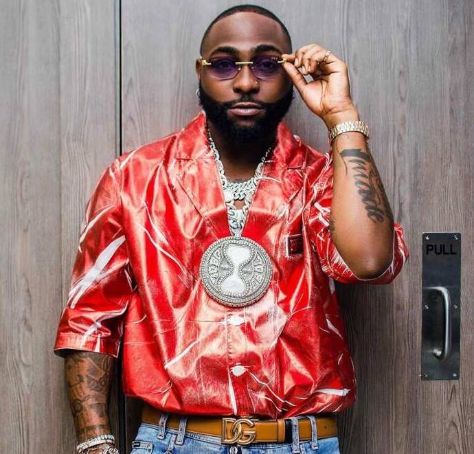 When Afrobeats Meets Politics: Why Davido’s Reaction to President Mahama’s Church Dance Is Breaking the Internet 1 When Afrobeats Meets Politics: Why Davido’s Reaction to President Mahama’s Church Dance Is Breaking the Internet
